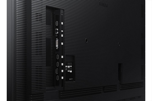 LED панель Samsung [QM65R] 3840х2160,4000:1,500кд/м2,проходной HDMI,USBх2,Tizen 4.0