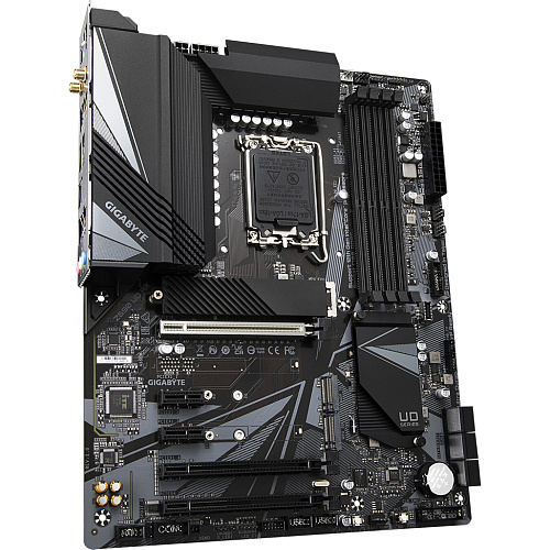 Материнская плата Z690 UD AX