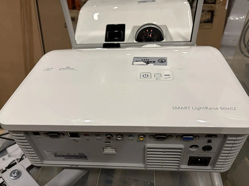 Интерактивный проектор SMART LR60wi2
