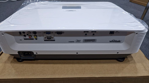 Проектор Vivitek DH765Z-UST