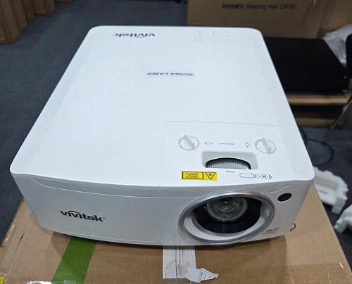 Проектор Vivitek DU4871Z