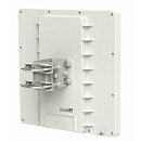 Маршрутизатор MIKROTIK RB911G-5HPnD-QRT Радиомаршрутизатор 5 ГГц, 802.11a/n, 30 дБм, MIMO 2х2