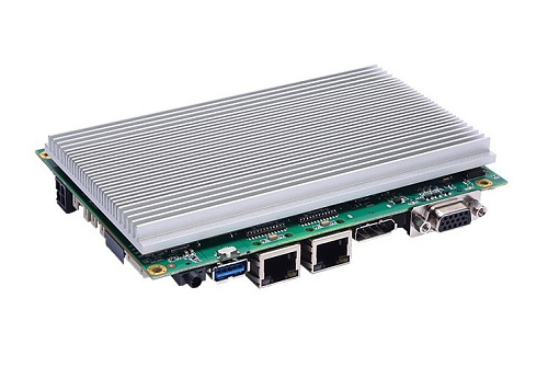 CAPA84RP3GA-J1900 w/Heatsink