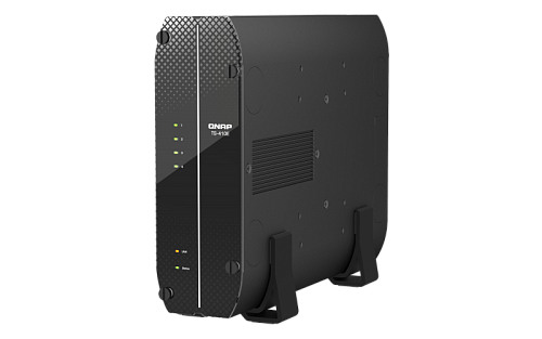 Система хранения данных QNAP SMB QC 2.0 GHzCPU/8gb/4 bay 2.5 SSD/2x2.5GbE/1xHDMI/4xUSB 3.2 Gen 2/iSCSI/1xPS/3YW TS-410E-8G-EU-QL