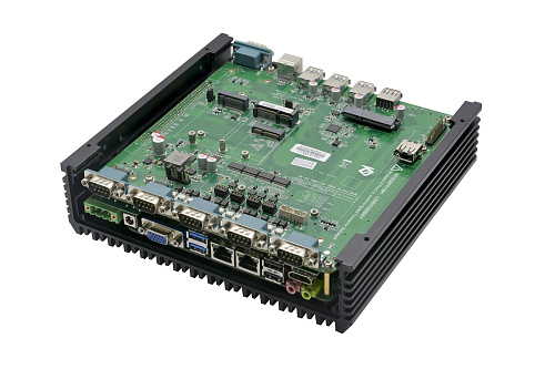 Компактный встраиваемый компьютер C6-NNZ-1195G7-C6