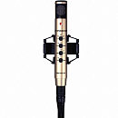 Sennheiser MKH 800 P48 Конденсаторный микрофон, 5 диаграмм направленности, отключаемый аттенюатор-10 дБ, обрезной фильтр НЧ, фильтр компенсации затуха