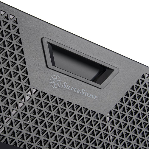 Корпус Silverstone SST-RM51